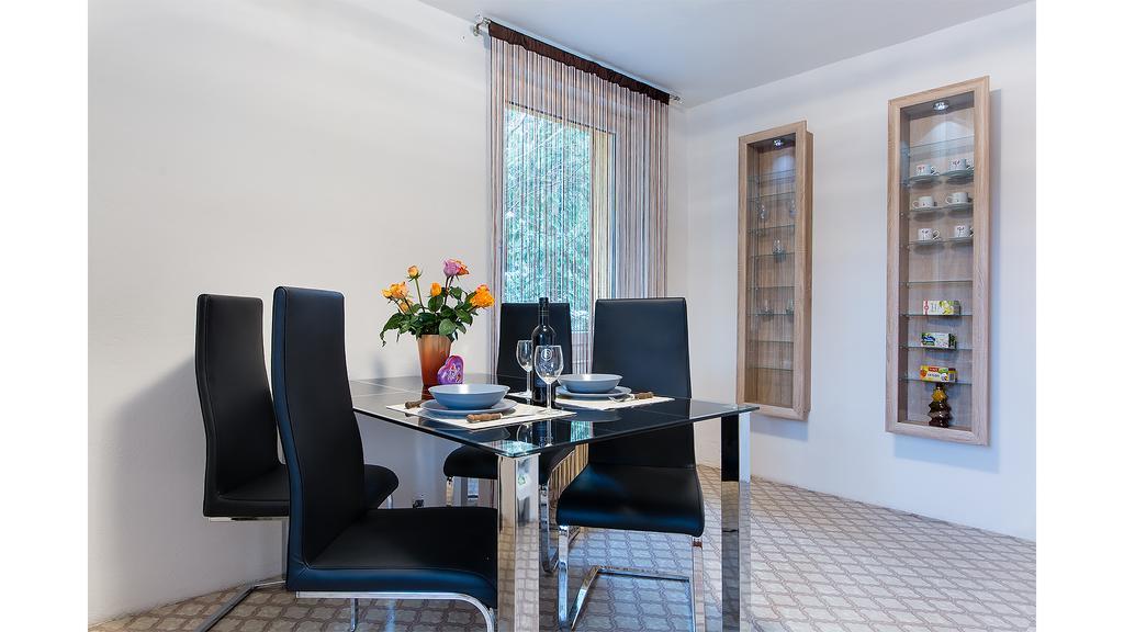 Apartman Vrane Vrane nad Vltavou Екстер'єр фото