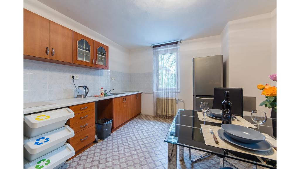 Apartman Vrane Vrane nad Vltavou Екстер'єр фото