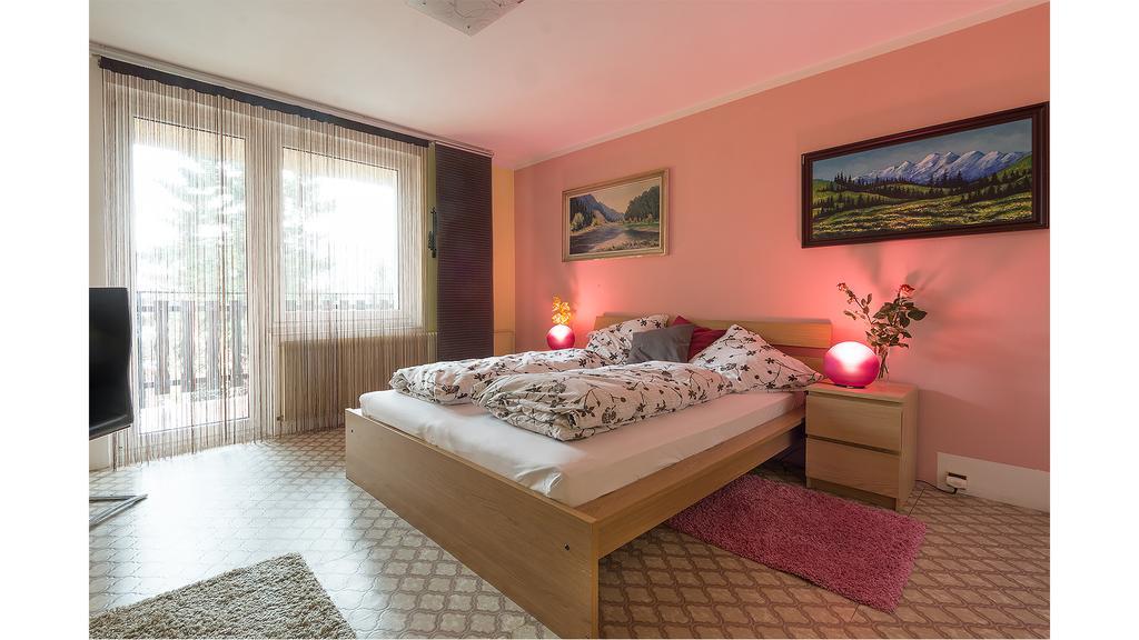 Apartman Vrane Vrane nad Vltavou Екстер'єр фото